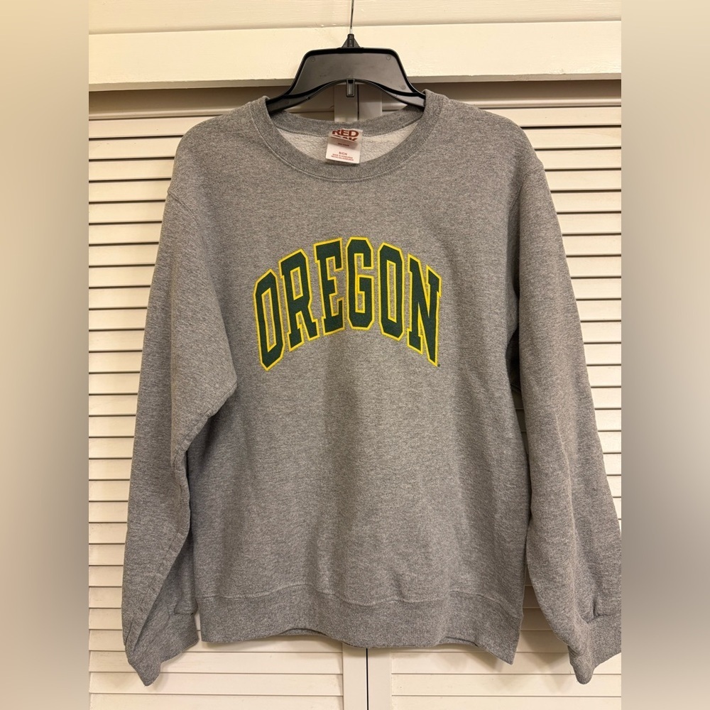 Red Oak Gray Crewneck Green & Yellow Oregon Sweatshirt Men’s Sz Small Go Ducks